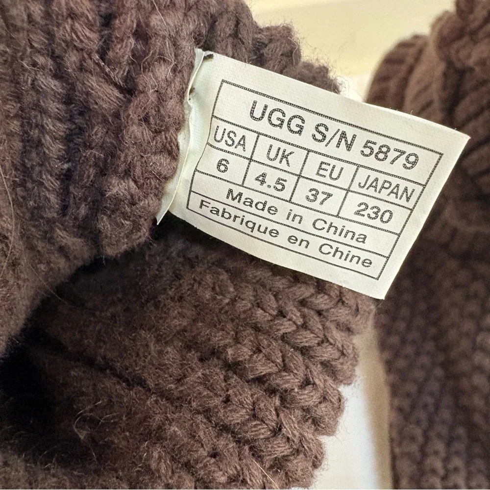 UGG Classic Argyle Knit Boots – Dark Brown